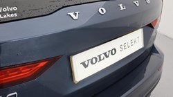 2020 (70) VOLVO V60 2.0 B4P R DESIGN 5dr Auto 3827710