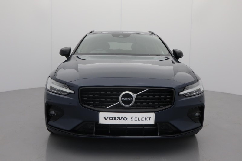 2020 (70) VOLVO V60 2.0 B4P R DESIGN 5dr Auto 3827664