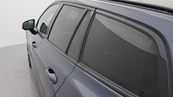 2020 (70) VOLVO V60 2.0 B4P R DESIGN 5dr Auto 3827712