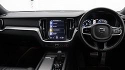 2020 (70) VOLVO V60 2.0 B4P R DESIGN 5dr Auto 3827673