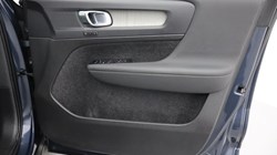 2021 (71) VOLVO XC40 1.5 T4 Recharge PHEV Inscription 5dr Auto 3835984