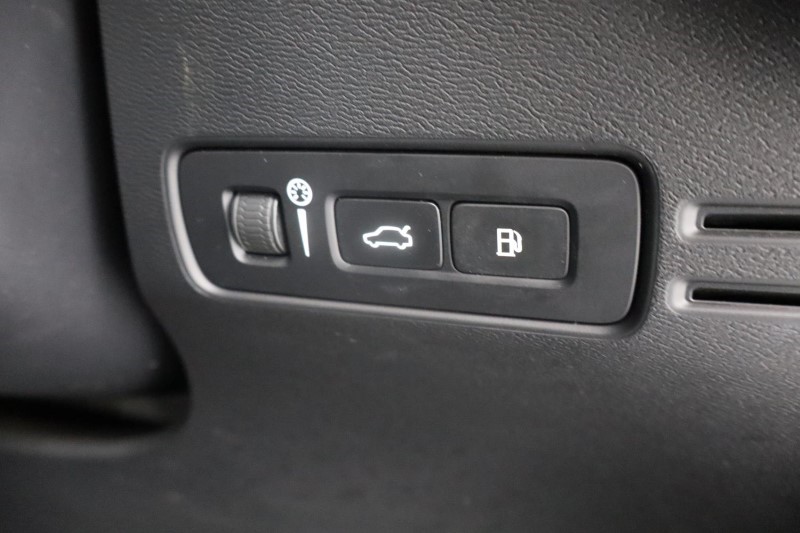 2021 (71) VOLVO XC40 1.5 T4 Recharge PHEV Inscription 5dr Auto 3835970