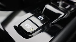 2021 (71) VOLVO XC40 1.5 T4 Recharge PHEV Inscription 5dr Auto 3835995