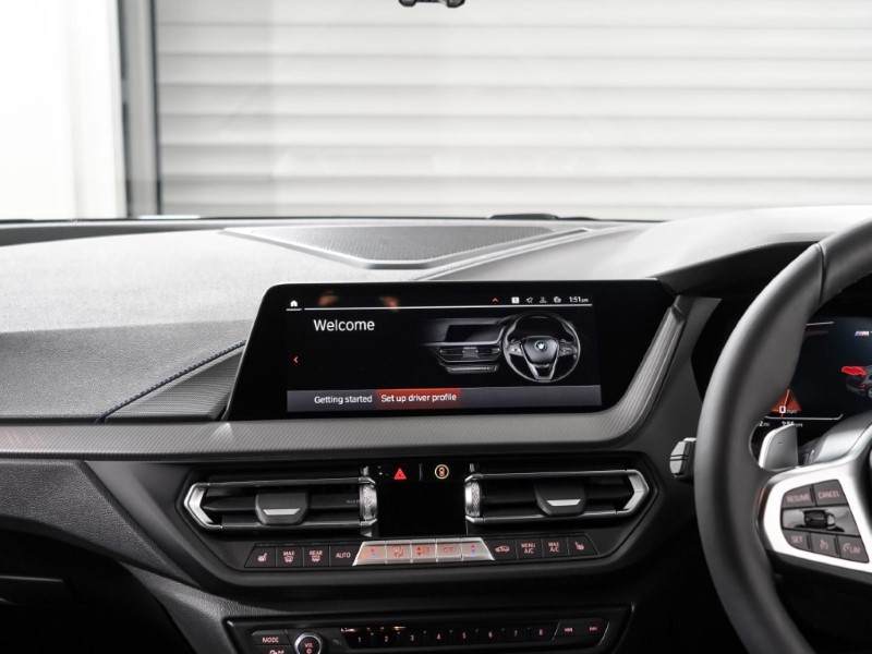 2023 (73) BMW 1 SERIES M135i xDrive 5dr Step Auto 2976939