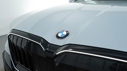 2024 (73) BMW 5 SERIES 520i M Sport Pro 4dr Auto 2937905
