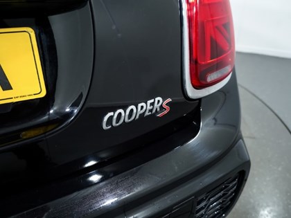 2020 (70) MINI HATCHBACK 2.0 Cooper S Sport II 5dr Auto