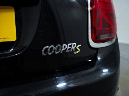 2020 (70) MINI HATCHBACK 135kW Cooper S Level 2 33kWh 3dr Auto