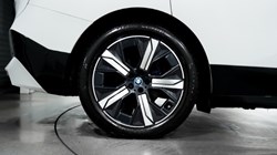 2022 (72) BMW iX 240kW xDrive40 M Sport Edition 76.6kWh 5dr Auto 2892234