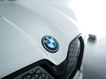 2022 (72) BMW iX 240kW xDrive40 M Sport Edition 76.6kWh 5dr Auto