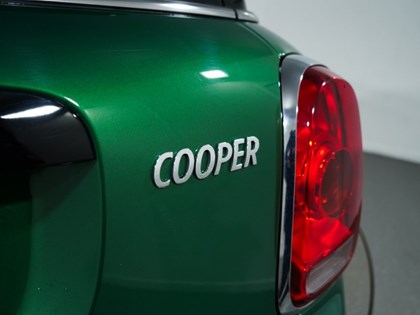 2019 (69) MINI COUNTRYMAN 1.5 Cooper Classic 5dr Auto