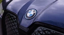 2022 (22) BMW iX 240kW xDrive40 M Sport 76.6kWh 5dr Auto 3112640