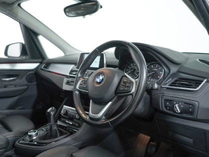 2018 (18) BMW 2 SERIES 218d Luxury 5dr