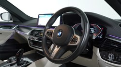 2022 (22) BMW 5 SERIES 520d xDrive MHT M Sport 4dr Step Auto [Tec/Pro Pk] 3012372
