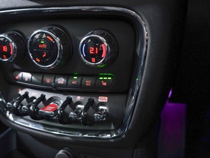 2019 (69) MINI CLUBMAN 2.0 Cooper S Exclusive 6dr Auto [Comfort Plus/Navigation Plus Pk]