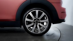 2019 (69) MINI CLUBMAN 2.0 Cooper S Exclusive 6dr Auto [Comfort Plus/Navigation Plus Pk] 2986811