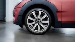 2019 (69) MINI CLUBMAN 2.0 Cooper S Exclusive 6dr Auto [Comfort Plus/Navigation Plus Pk] 2986809