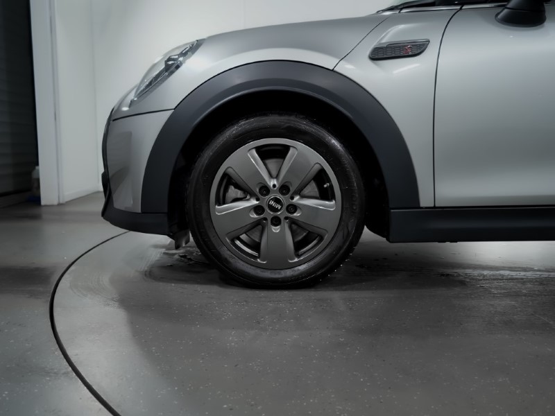 2023 (73) MINI HATCHBACK 2.0 Cooper S Classic Premium 3dr Auto 2994935