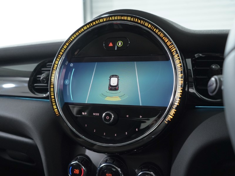 2023 (73) MINI HATCHBACK 2.0 Cooper S Classic Premium 3dr Auto 2994957