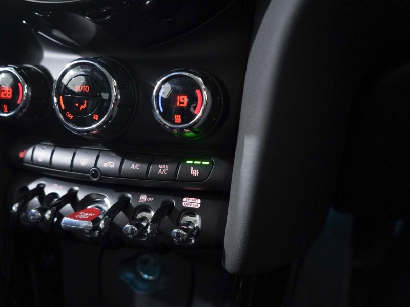 2023 (73) MINI HATCHBACK 2.0 Cooper S Classic Premium 3dr Auto 2994951