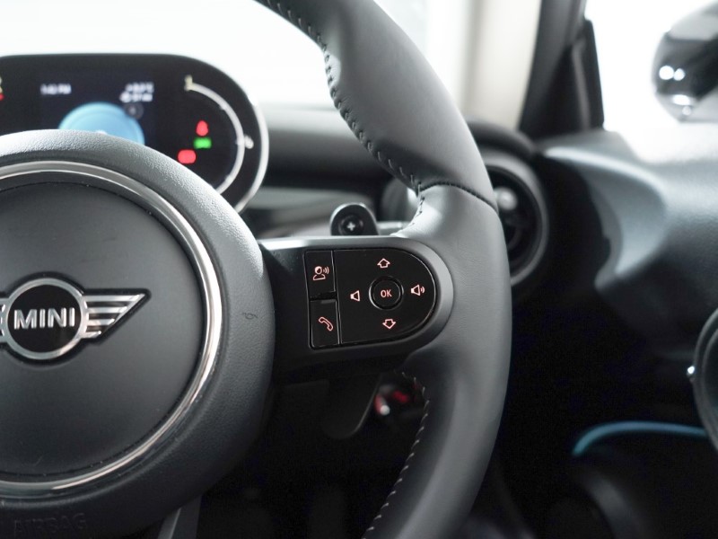 2023 (73) MINI HATCHBACK 2.0 Cooper S Classic Premium 3dr Auto 2994945