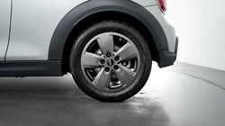 2023 (73) MINI HATCHBACK 2.0 Cooper S Classic Premium 3dr Auto 2994936