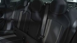 2022 (71) MINI HATCHBACK 1.5 Cooper Sport 5dr Auto [Comfort/Nav Pack] 2994414