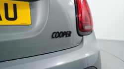 2022 (71) MINI HATCHBACK 1.5 Cooper Sport 5dr Auto [Comfort/Nav Pack] 2994402