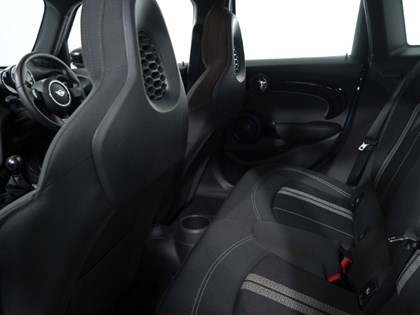 2021 (21) MINI HATCHBACK 2.0 Cooper S Sport 5dr [Comfort Pack]