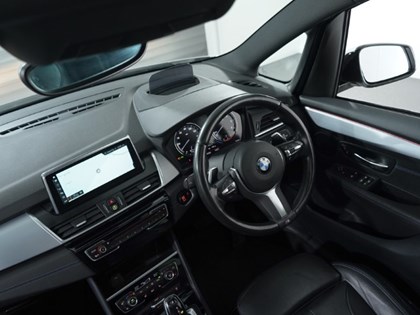 2019 (19) BMW 2 SERIES 218d M Sport 5dr Step Auto