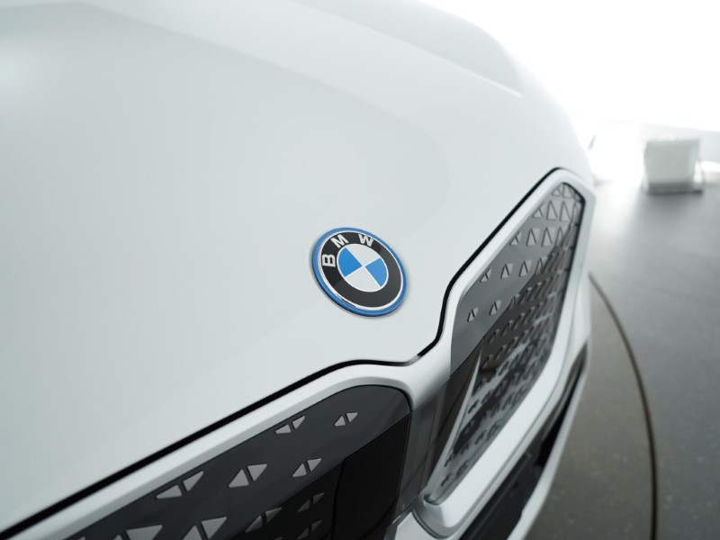2024 (24) BMW iX1 150kW eDrive20 M Sport 65kWh 5dr Auto 3286712