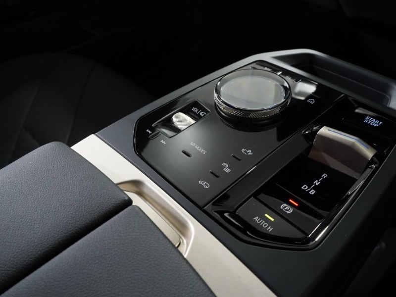 2024 (24) BMW iX 455kW M60 111.5kWh 5dr Auto 3291540