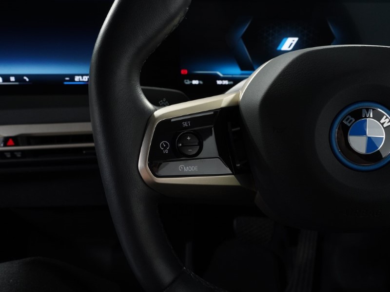 2024 (24) BMW iX 455kW M60 111.5kWh 5dr Auto 3291531