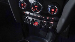 2022 (22) MINI HATCHBACK 2.0 Cooper S Sport 5dr Auto [Comfort Pack] 3040227