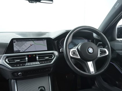 2021 (21) BMW 3 SERIES 318i M Sport 4dr Step Auto