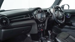 2019 (68) MINI HATCHBACK 2.0 Cooper S Sport II 3dr Auto [Comfort Plus/Nav Pack] 3046256