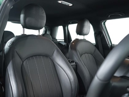 2022 (22) MINI HATCHBACK 1.5 Cooper Exclusive 5dr Auto [Comfort Plus Pack]