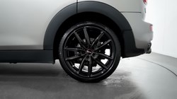 2019 (19) MINI CLUBMAN 2.0 Cooper S Sport 6dr Auto [Comfort Plus/Nav PLUS Pack] 3117511