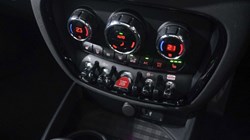 2019 (19) MINI CLUBMAN 2.0 Cooper S Sport 6dr Auto [Comfort Plus/Nav PLUS Pack] 3054766