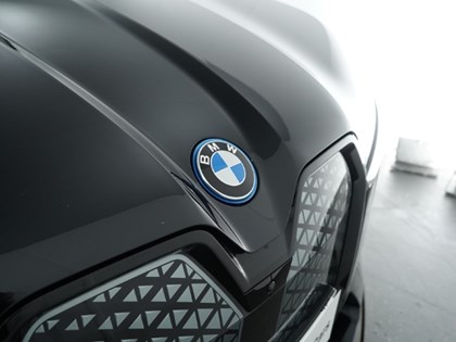 2022 (72) BMW iX 240kW xDrive40 M Sport Edition 76.6kWh 5dr Auto
