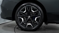 2022 (72) BMW iX 240kW xDrive40 M Sport Edition 76.6kWh 5dr Auto 3111792