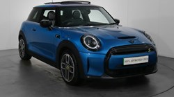 2021 (71) MINI HATCHBACK 135kW Cooper S Collection Edition 33kWh 3dr Auto 3125574