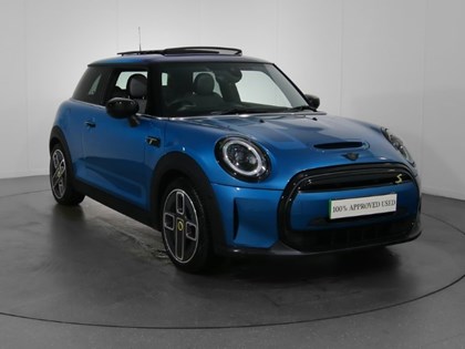 2021 (71) MINI HATCHBACK 135kW Cooper S Collection Edition 33kWh 3dr Auto