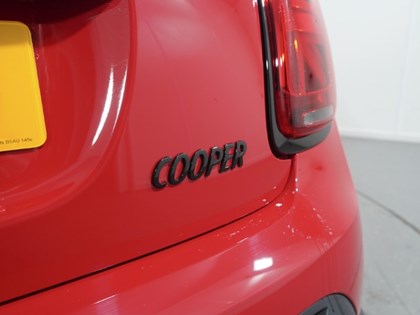 2023 (72) MINI HATCHBACK 1.5 Cooper Sport 3dr Auto