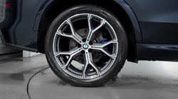2022 (72) BMW X5 xDrive30d MHT M Sport 5dr Auto 3172049