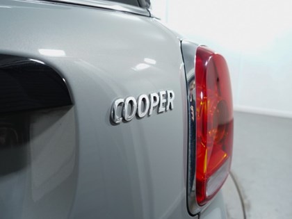2019 (19) MINI COUNTRYMAN 1.5 Cooper Sport 5dr Auto