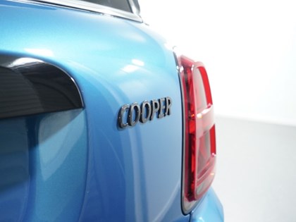 2023 (73) MINI COUNTRYMAN 1.5 Cooper Sport Premium Plus 5dr Auto
