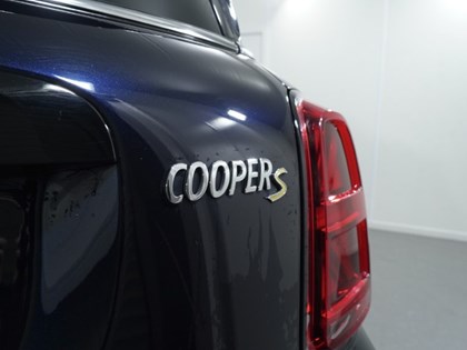 2021 (21) MINI COUNTRYMAN 1.5 Cooper S E Exclusive ALL4 PHEV 5dr Auto