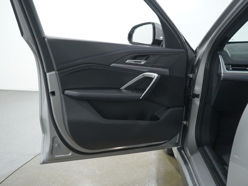 2024 (24) BMW X1 sDrive 20i MHT M Sport 5dr Step Auto 3359298