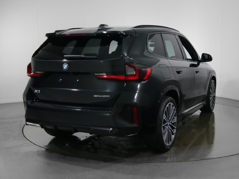 2024 (24) BMW X1 sDrive 20i MHT M Sport 5dr Step Auto 3359424