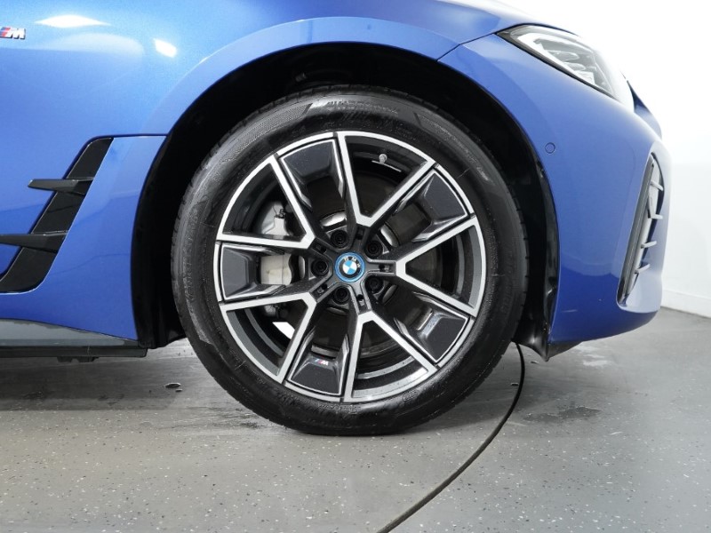 2022 (72) BMW I4 250kW eDrive40 M Sport 83.9kWh 5dr Auto 3324327